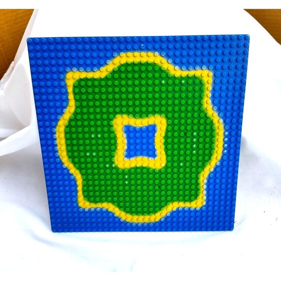Vintage LEGO Pirates Forbidden Island 10"x10" Square , Blue, Green and Yellow - Picture 1 of 3